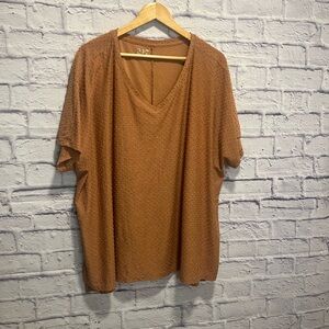 Maurices 3x Rust Short Sleeve V-Neck Tee